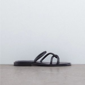 ZARA Tube Strap Flat Leather Sandals